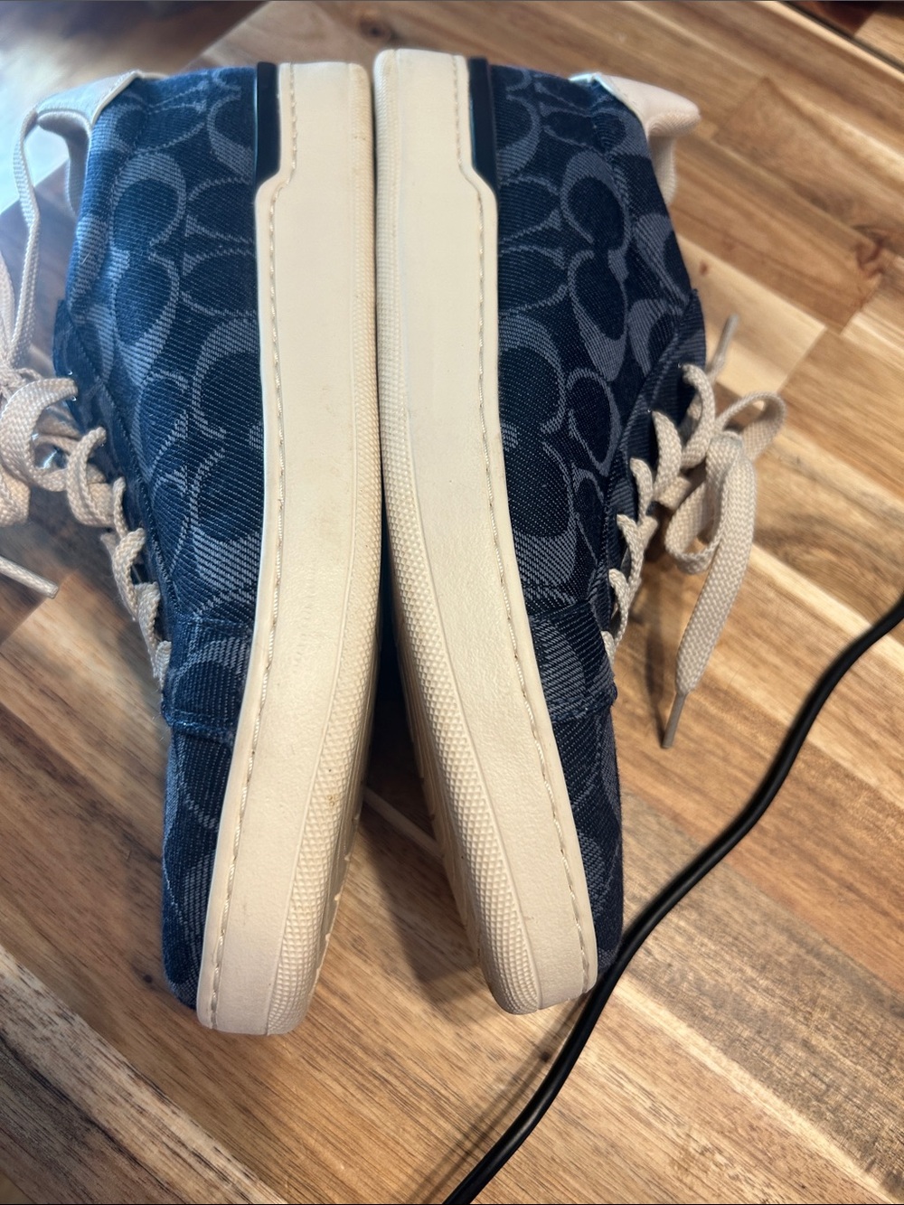 Coach Vintage Women’s Navy/Denim Signature Canvas Low-Top Sneakers - Picture 5 of 6